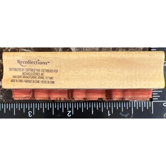 VTG 290149 Feliz Navidad Wood mounted Rubber Stamp by Recollections 2013 - Picture 4 of 4